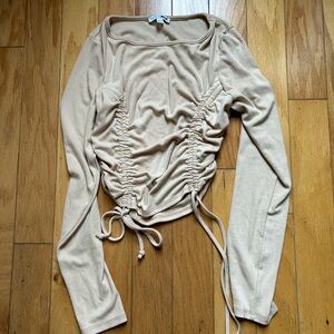 Fashion nova long sleeve crop top